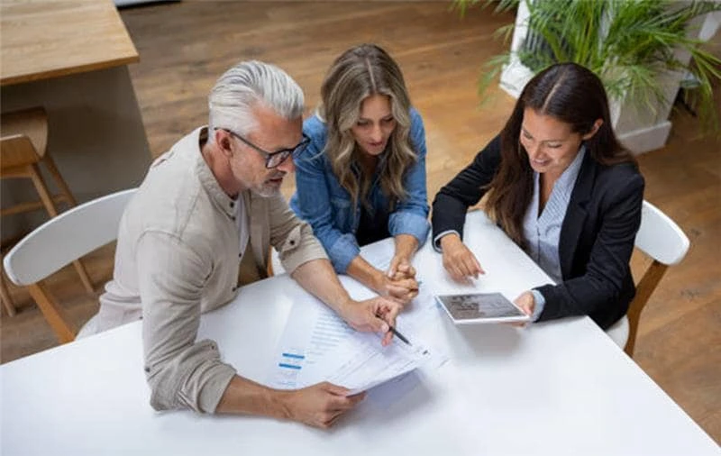 UK BTL mortgage living in Australia