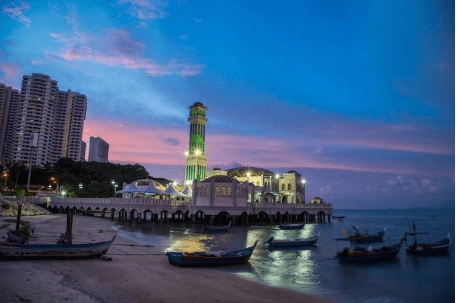 UK Mortgage advice from Penang UK Mortgage Help live in Penang